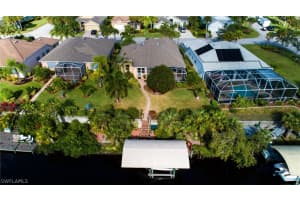 9226 Palm Island Cir, North Fort Myers, FL 33903, Sold 12/14/18