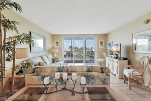 901 Huron Ct, Marco Island, FL 34145, Sold 03/27/19