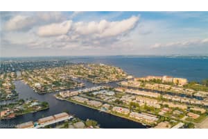 4024 SE 19th Ave # 103, Cape Coral, FL 33904, Sold 01/03/19
