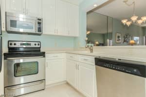 801 River Point Dr, Naples, FL 34102, Sold 12/19/18