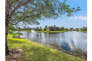 8335 Laurel Lakes Blvd, Naples, FL 34119, Sold 04/04/19