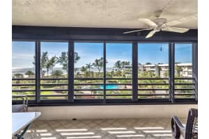 1605 Middle Gulf Dr UNIT 305, Sanibel, FL 33957, Sold 10/23/19