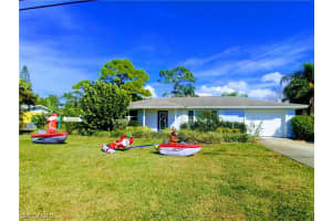 20621 Pine Tree Ln, Estero, FL 33928, Sold 02/14/19