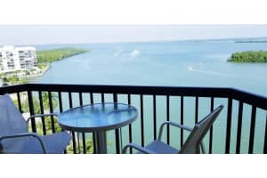 4263 Bay Beach Ln, Fort Myers Beach, FL 33931, Sold 02/25/19