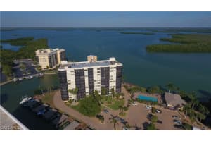 4265 Bay Beach Ln APT 126, Fort Myers Beach, FL 33931, Sold 06/05/19