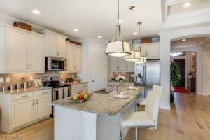 16363 Barclay Ct, Naples, FL 34110, Sold 02/28/19