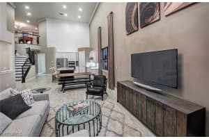7217 Wilton Dr N, Naples, FL 34109, Sold 05/28/19