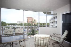 12945 Vanderbilt Dr UNIT 404, Naples, FL 34110, Sold 04/15/20