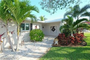 261 Randy Ln, Fort Myers Beach, FL 33931, Sold 04/26/19