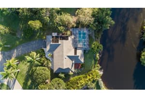 9431 Moonlight Dr, Sanibel, FL 33957, Sold 04/15/19