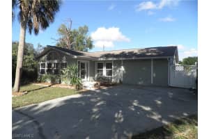 4634 San Antonio Ln, Bonita Springs, FL 34134, Sold 03/27/19