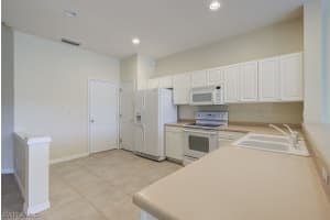 8271 Village Edge Cir #5, Fort Myers, FL 33919, Sold 03/29/19
