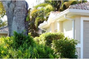 357 Emerald Bay Cir, Naples, FL 34110, Sold 01/22/19