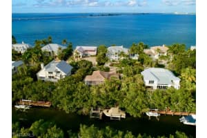 569 Lighthouse Way, Sanibel, FL 33957, Sold 04/12/19