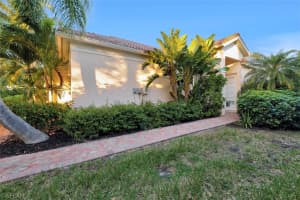14596 Glen Eden Dr, Naples, FL 34110, Sold 03/01/19