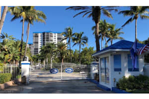 4753 Estero Blvd, Fort Myers Beach, FL 33931, Sold 02/15/19