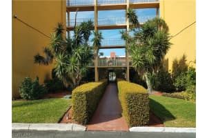 2366 E Mall Dr APT 113, Fort Myers, FL 33901, Sold 05/23/19
