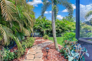 8650 Colony Trace Dr, Fort Myers, FL 33908, Sold 06/18/19