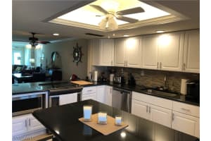 2264 Winkler Ave, Fort Myers, FL 33901, Sold 04/19/19