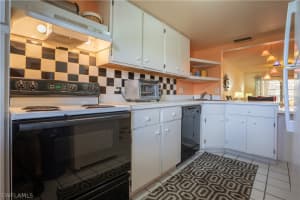 2111 Barkeley Ln Apt 16, Fort Myers, FL 33907, Sold 04/18/19
