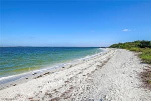 200 Periwinkle Way UNIT 128, Sanibel, FL 33957, Sold 03/15/19
