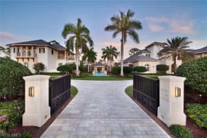 1240 Gordon River Tr, Naples, FL 34105, Sold 12/16/19