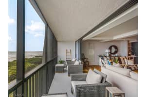 1501 Middle Gulf Dr e205, Sanibel, FL 33957, Sold 05/17/19