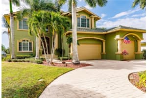 5701 Harborage Dr, Fort Myers, FL 33908, Sold 03/03/20