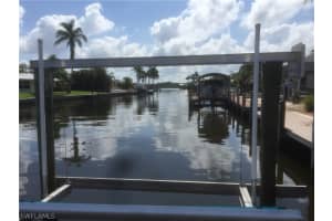 35 Fairview Blvd, Fort Myers Beach, FL 33931, Sold 05/16/19