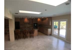 2416 Camden Ct, Naples, FL 34105, Sold 08/28/20
