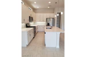 8171 Venetian Pointe Dr, Fort Myers, FL 33908, Sold 04/16/20