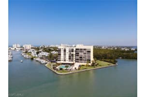 400 Lenell Rd APT 603, Fort Myers Beach, FL 33931, Sold 05/03/19