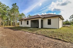 133 14th St S, Naples, FL 34102, Sold 06/11/19