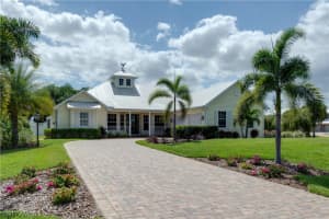 16430 Oakview Cir, Alva, FL 33920, Sold 11/20/20