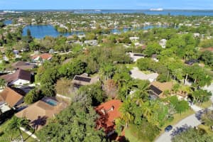 12410 McGregor Woods Cir, Fort Myers, FL 33908, Sold 05/16/19