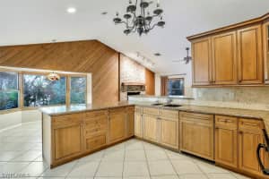 12410 McGregor Woods Cir, Fort Myers, FL 33908, Sold 05/16/19
