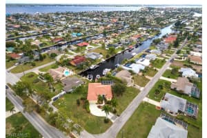 1804 Palaco Grande Pkwy, Cape Coral, FL 33904, Sold 06/10/19