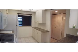2121 Collier Ave APT 114, Fort Myers, FL 33901, Sold 05/03/19