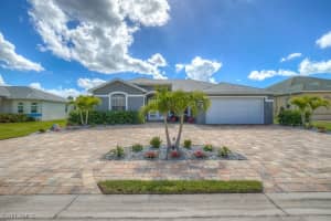 4135 Olde Meadowbrook Ln, Bonita Springs, FL 34134, Sold 08/30/19