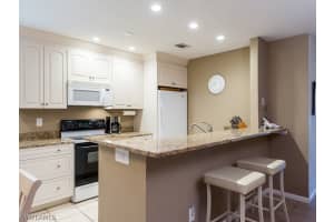 827 E Gulf Dr UNIT K1, Sanibel, FL 33957, Sold 04/23/19