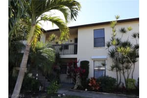 9285 Lake Park Dr APT 202, Fort Myers, FL 33919, Sold 03/22/19