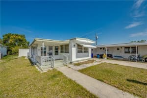353 Lantern Ln, North Fort Myers, FL 33917, Sold 03/14/19