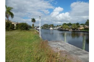 2168 Club House Rd, North Fort Myers, FL 33917, Sold 06/07/19