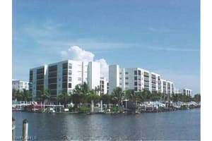 4451 Bay Beach Ln APT 442, Fort Myers Beach, FL 33931, Sold 03/01/19