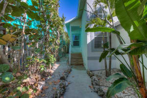 6084 Waterway Bay Dr, Fort Myers, FL 33908, Sold 06/03/19