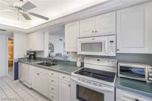 4421 Bay Beach Ln APT 644, Fort Myers Beach, FL 33931, Sold 04/26/19