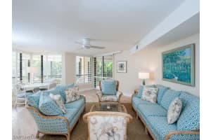 2501 W Gulf Dr UNIT 204, Sanibel, FL 33957, Sold 04/08/19