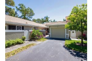 331 Emerald Bay Cir, Naples, FL 34110, Sold 06/06/19