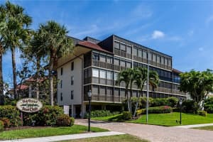 961 Swallow Ave, Marco Island, FL 34145, Sold 04/12/19