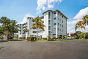 4551 Bay Beach Ln APT 453, Fort Myers Beach, FL 33931, Sold 05/08/19